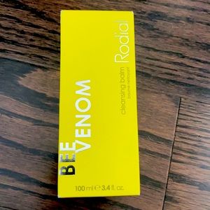 Brand New Rodial Bee Venom cleansing balm 100ml